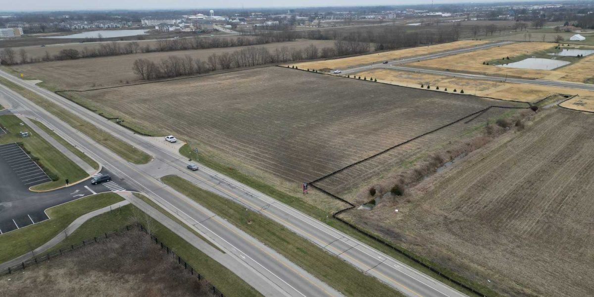 Drone Flyover Alt angle